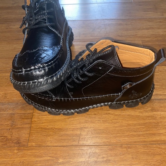 Men’s Black Streetwear Shoes - Picture 8 of 9